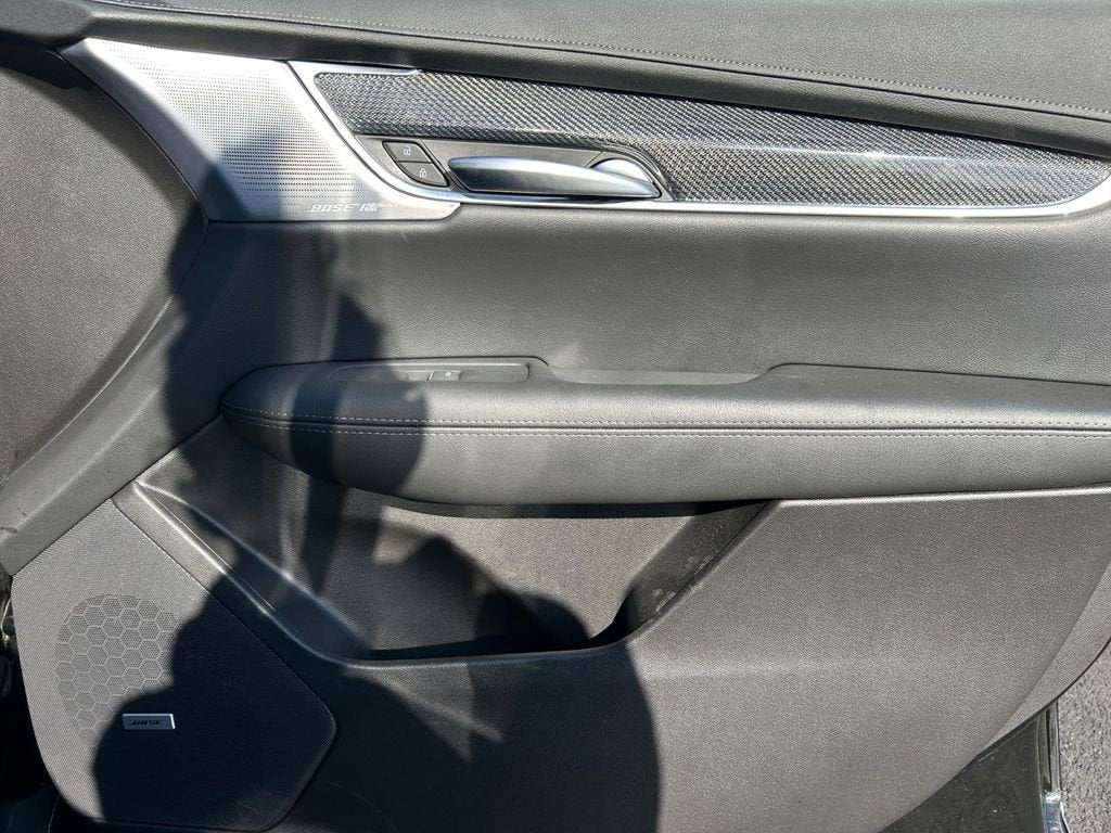 2025 Cadillac XT5 Sport