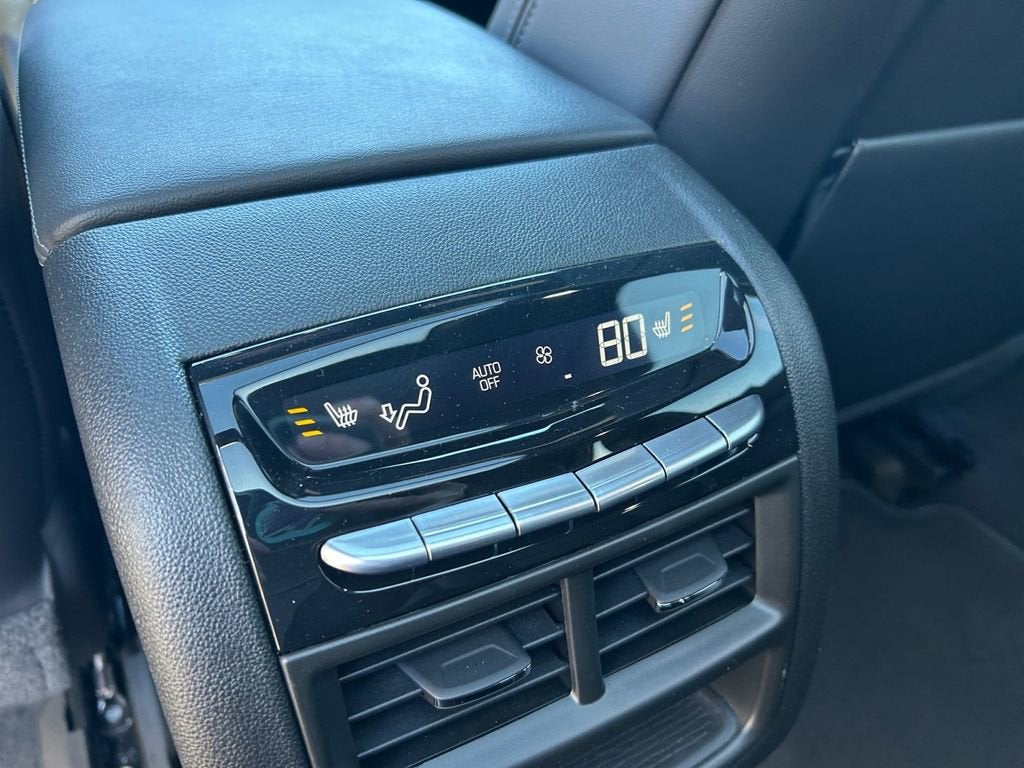 2025 Cadillac XT5 Sport