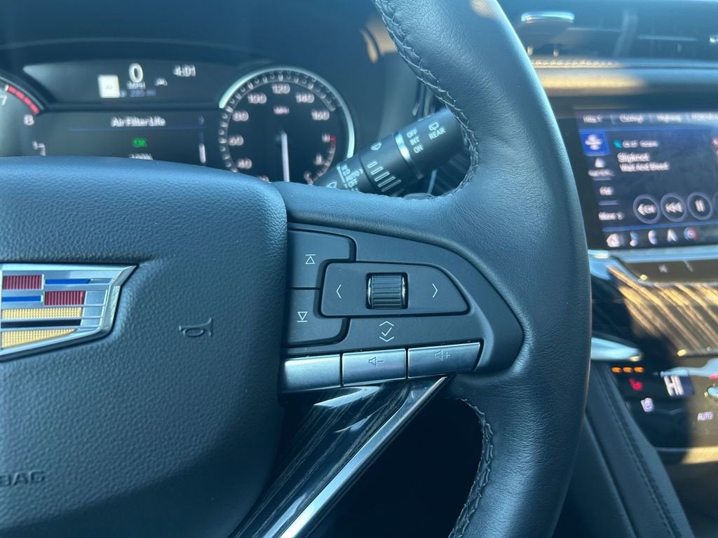 2025 Cadillac XT6 Premium Luxury