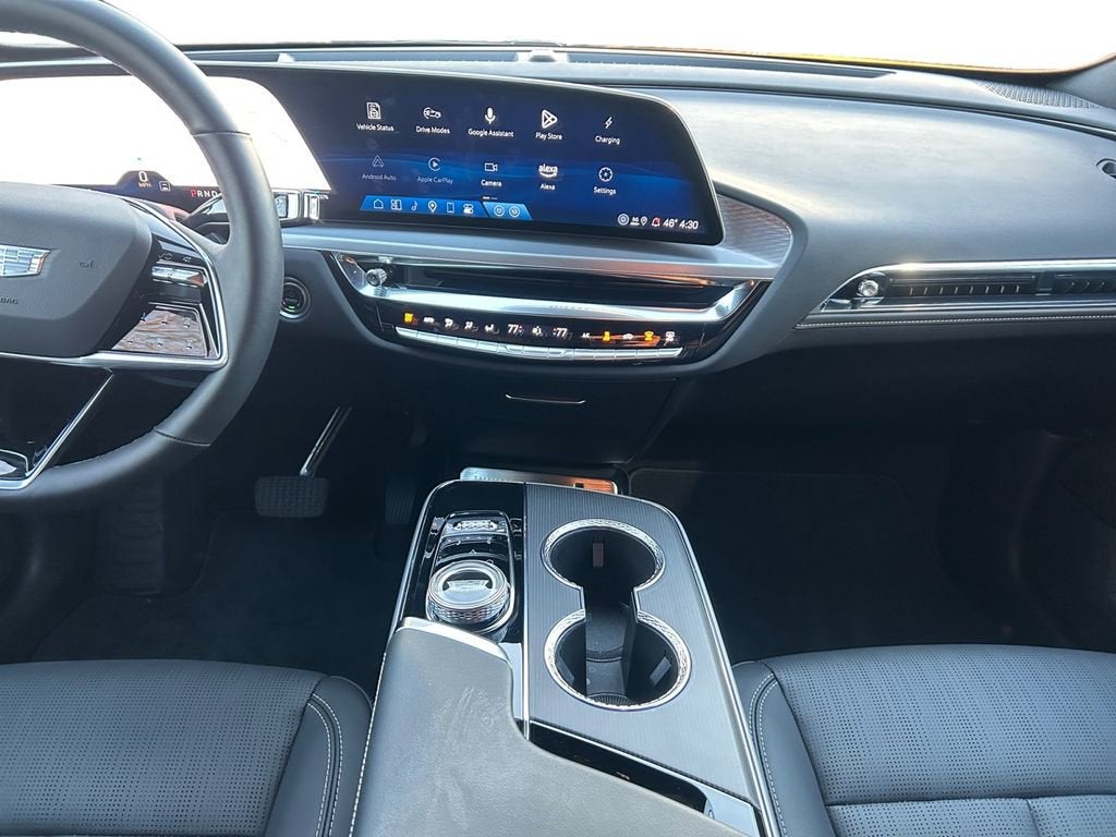 2025 Cadillac LYRIQ Sport 1