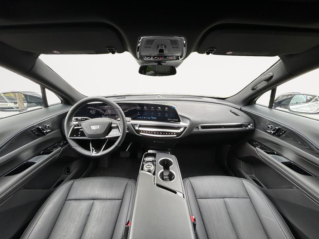2025 Cadillac LYRIQ Sport 1