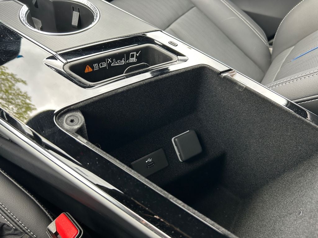 2025 Cadillac LYRIQ Sport 1