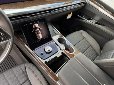 2027 Cadillac Escalade 4WD Platinum Sport