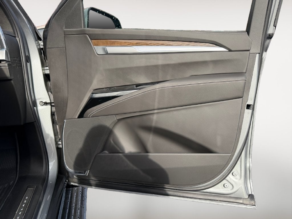 2027 Cadillac Escalade 4WD Platinum Sport