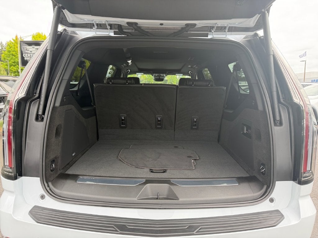2026 Cadillac Escalade ESV Sport