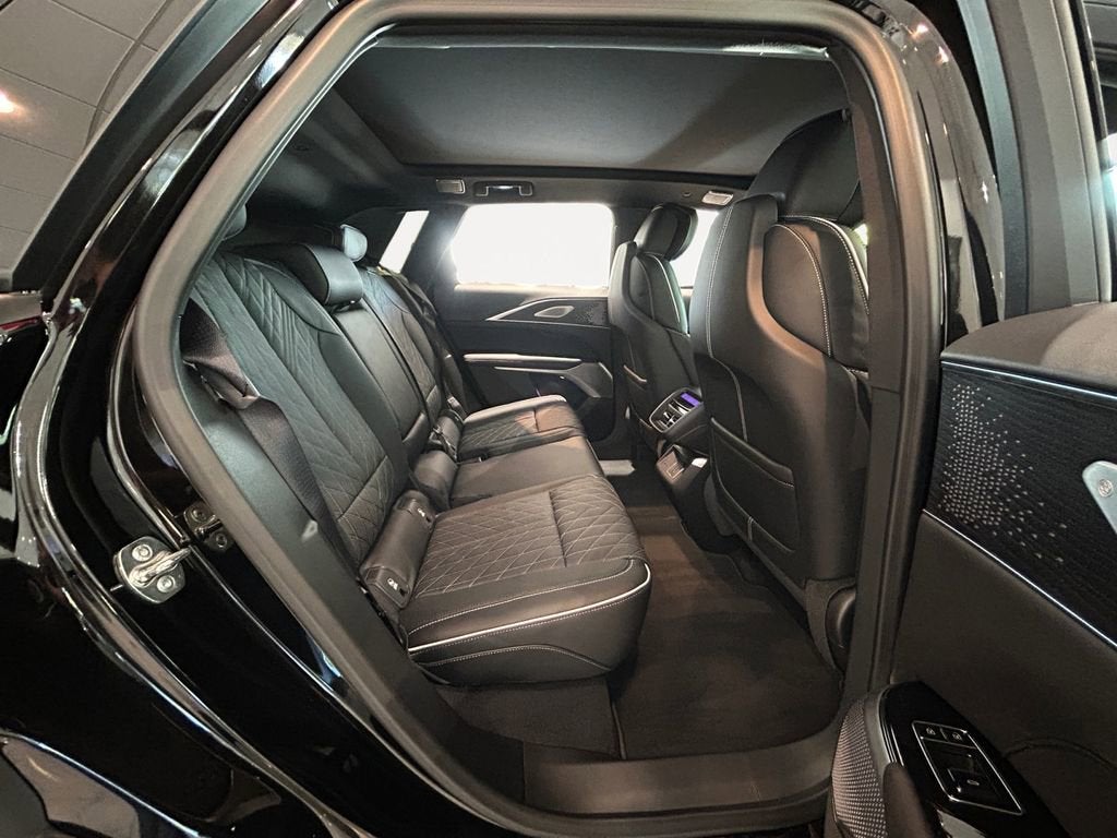 2026 Cadillac LYRIQ V-Series Premium