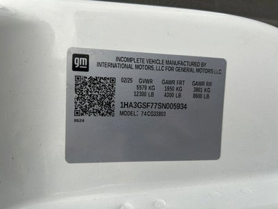 2025 Chevrolet Express Cutaway 3500 1WT