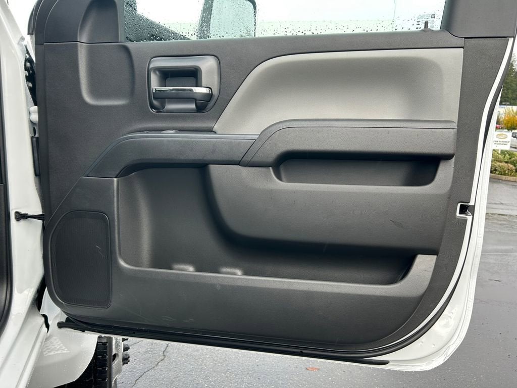 2024 Chevrolet Silverado 5500 HD Work Truck