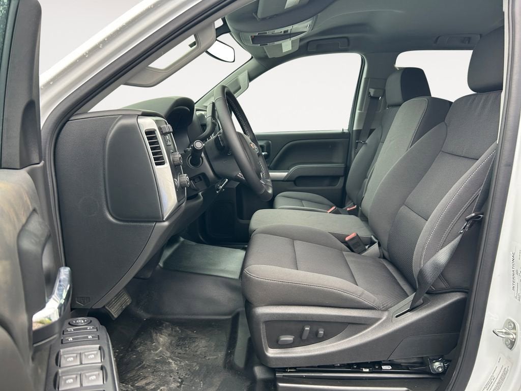 2024 Chevrolet Silverado 5500 HD LT