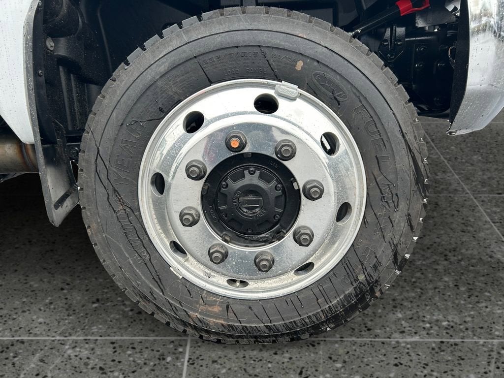 2024 Chevrolet Silverado 5500 HD LT