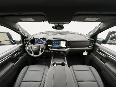 2025 Chevrolet Silverado 3500 HD LTZ