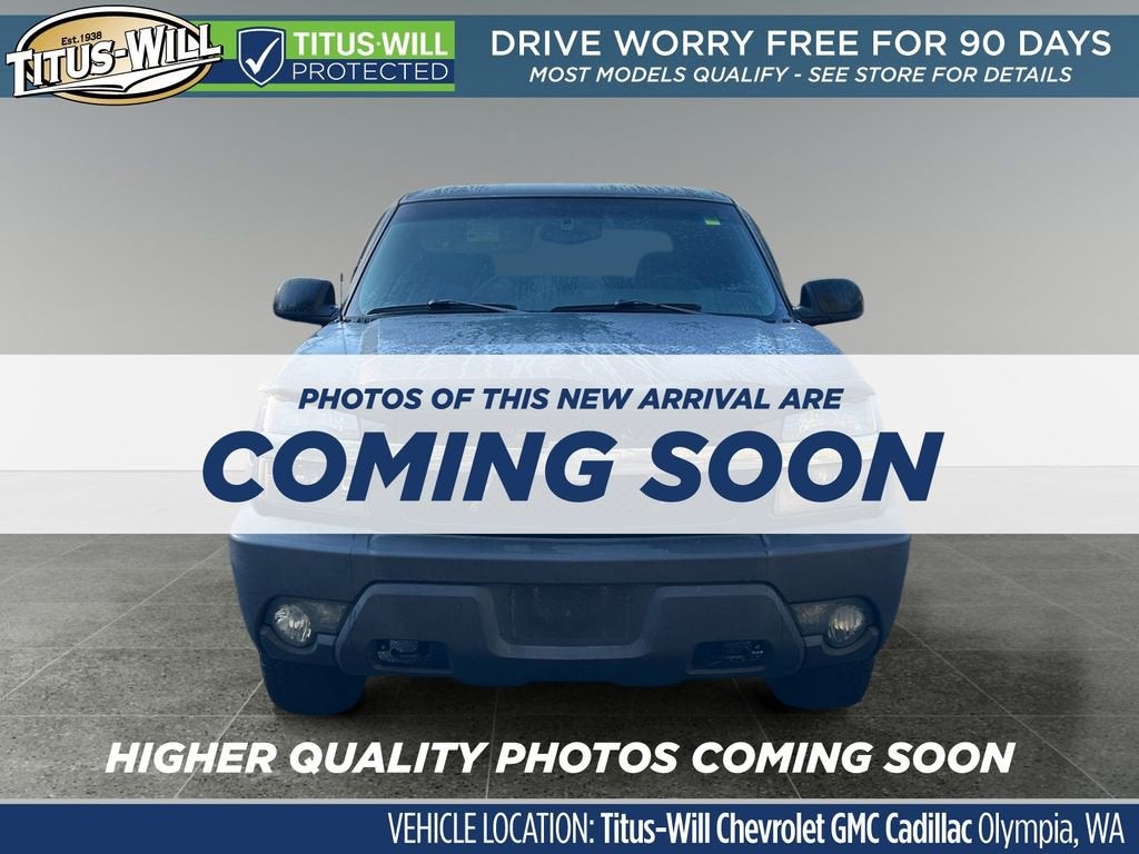 2003 Chevrolet Avalanche Base