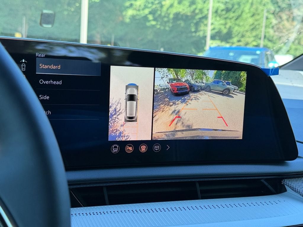 2027 Cadillac OPTIQ Luxury