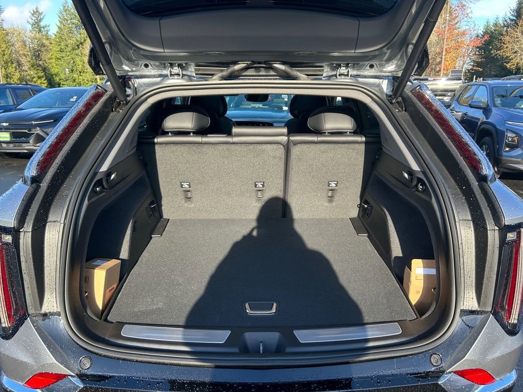 2026 Cadillac OPTIQ Luxury