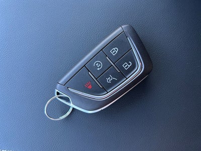 2025 Cadillac OPTIQ Luxury 1