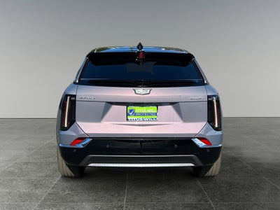 2025 Cadillac OPTIQ Luxury 1