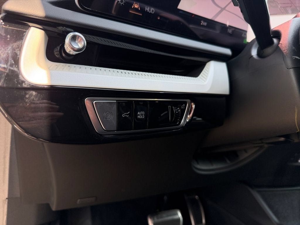 2027 Cadillac OPTIQ Premium Luxury