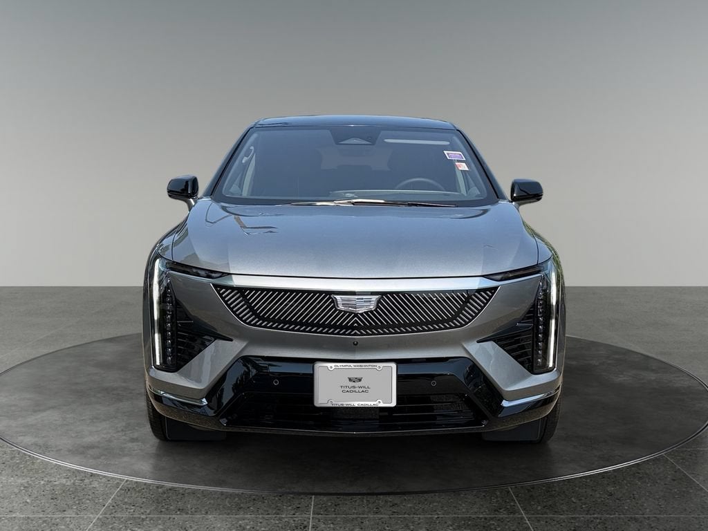 2027 Cadillac OPTIQ Premium Luxury