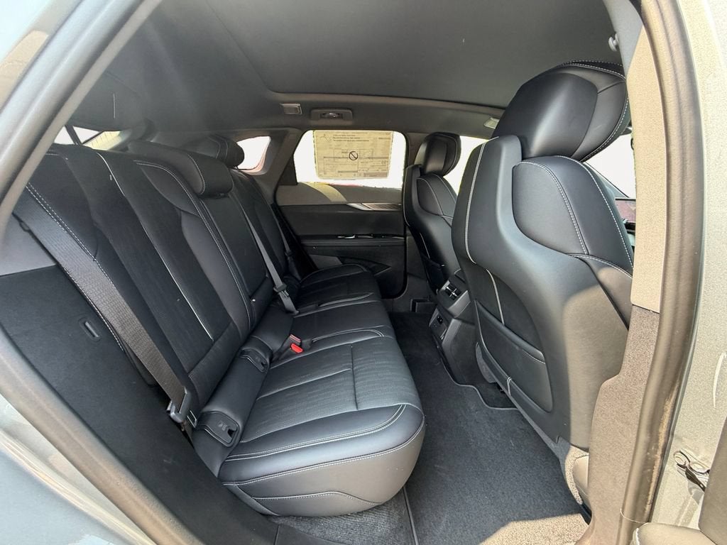 2027 Cadillac OPTIQ Premium Luxury