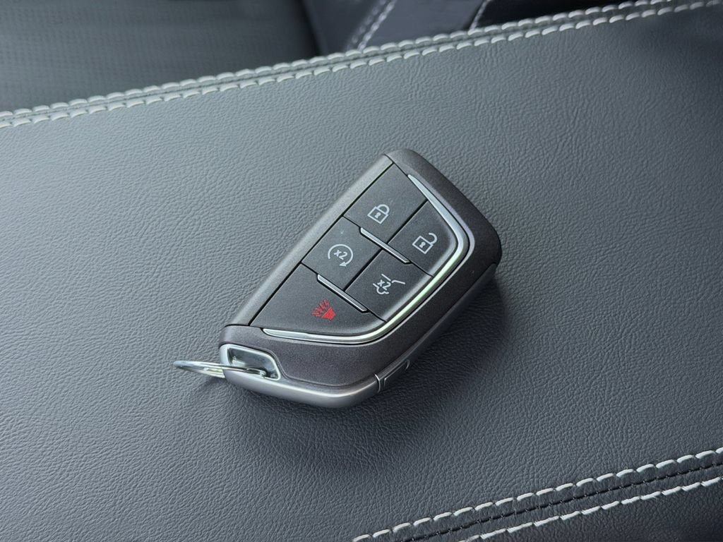 2027 Cadillac OPTIQ Premium Luxury