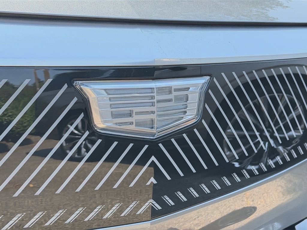 2027 Cadillac OPTIQ Premium Luxury