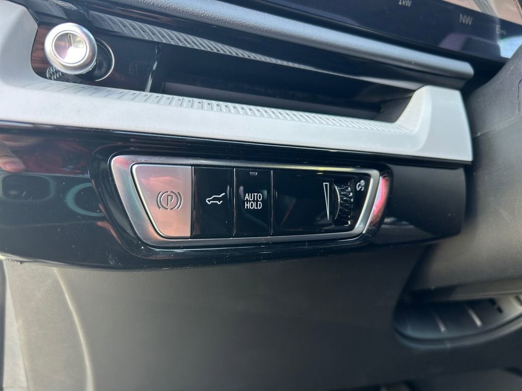 2025 Cadillac OPTIQ Sport 2