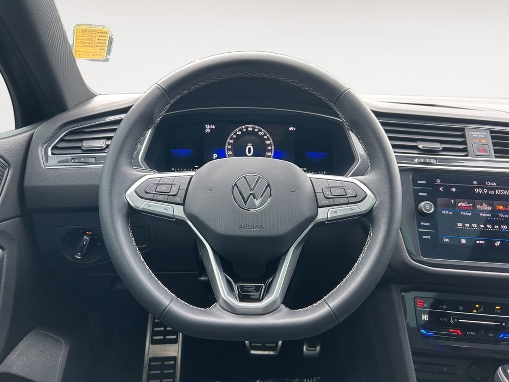 2023 Volkswagen Tiguan SE R-Line Black