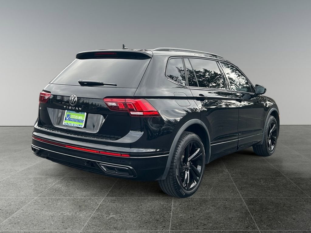 2023 Volkswagen Tiguan SE R-Line Black