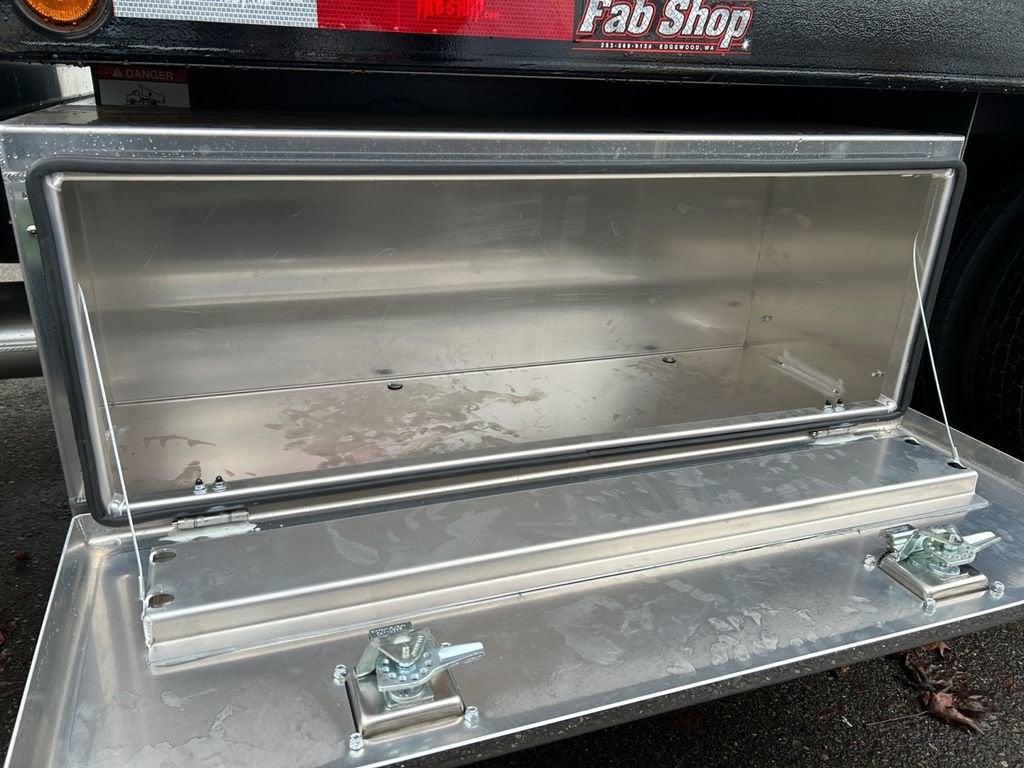 2025 Chevrolet Low Cab Forward 4500 MEDIUM ASH GRAY