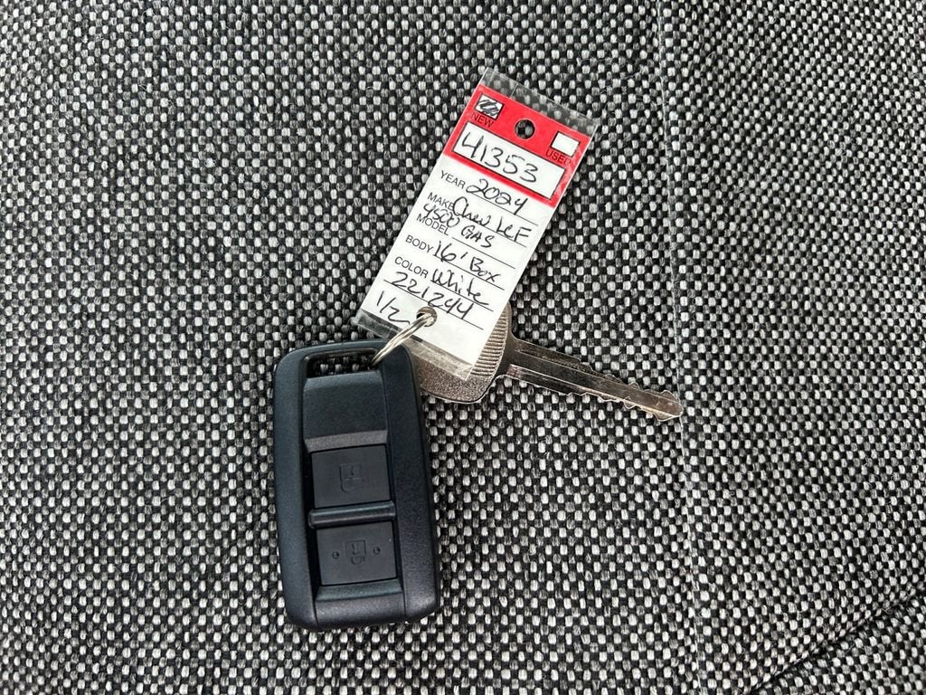 2024 Chevrolet Low Cab Forward 4500 MEDIUM ASH GRAY