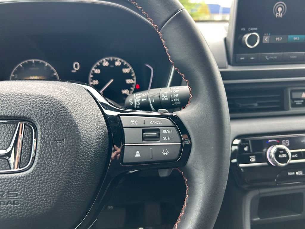 2025 Honda Pilot Sport