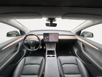 2025 Tesla Model Y Performance