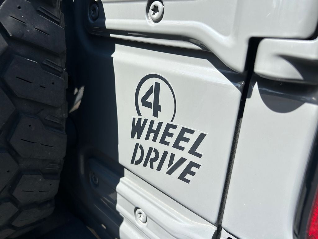 2022 Jeep Wrangler Unlimited Willys