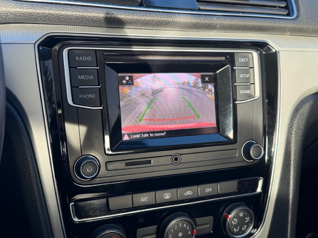 2018 Volkswagen Passat 2.0T S
