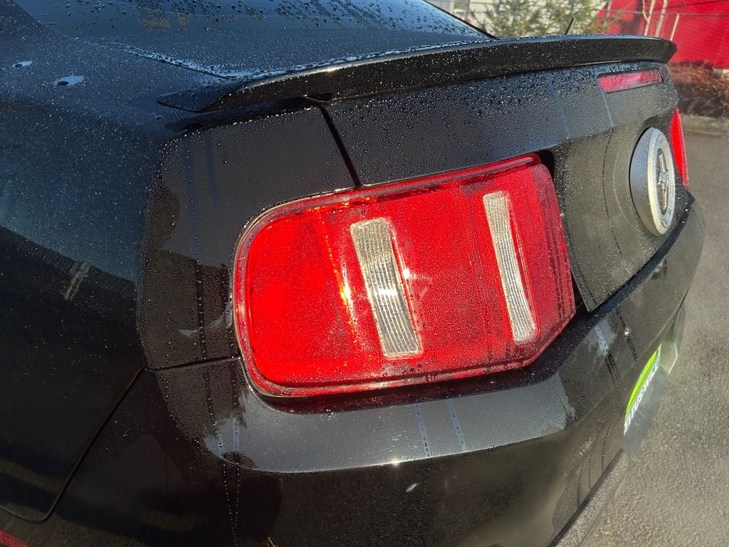 2011 Ford Mustang V6