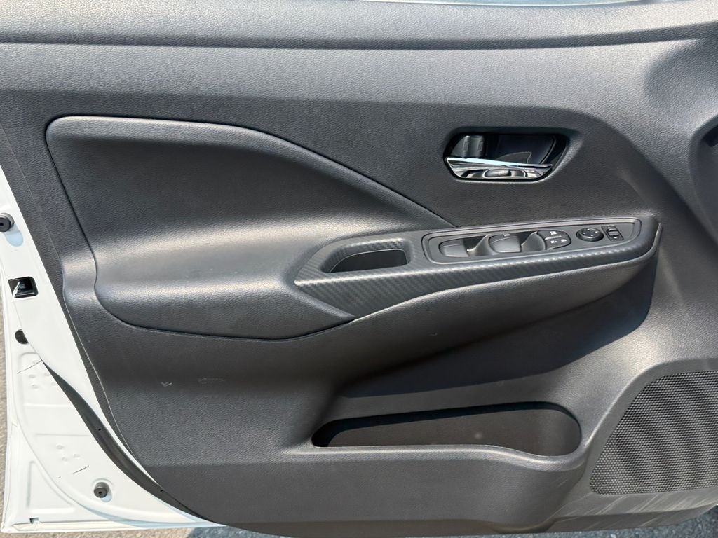 2024 Nissan Versa 1.6 SV