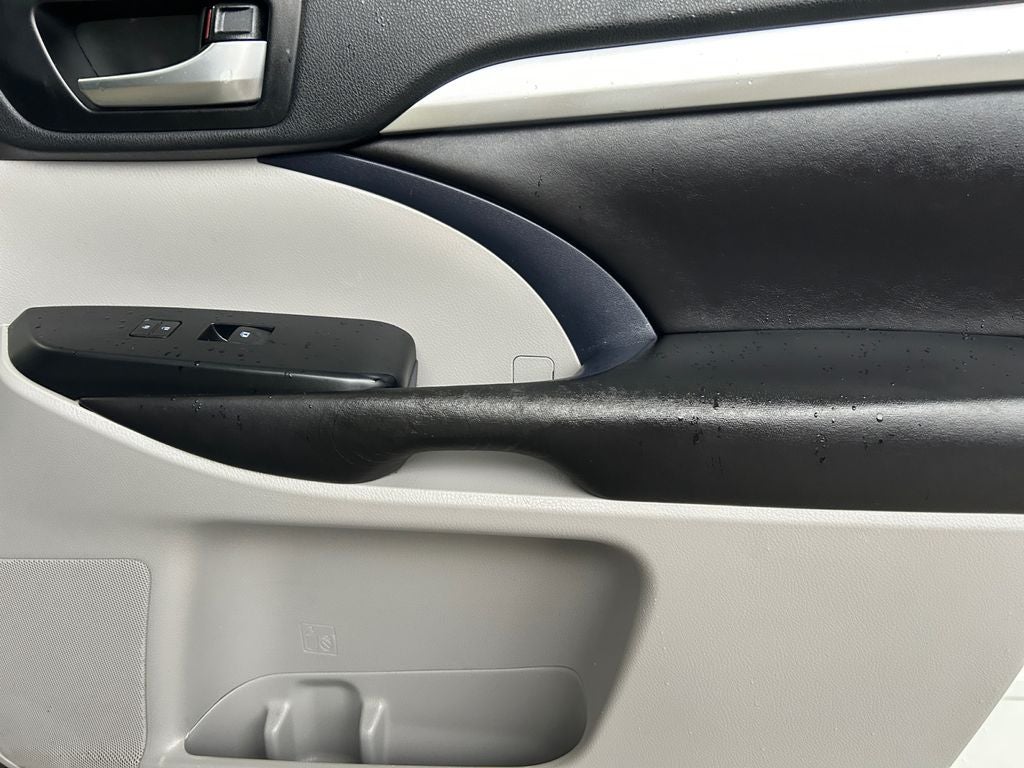 2019 Toyota Highlander Hybrid XLE