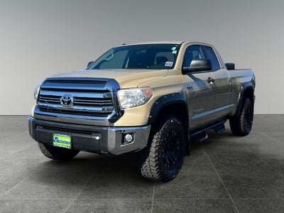 2017 Toyota Tundra SR5