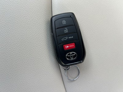 2024 Toyota Corolla Cross XLE