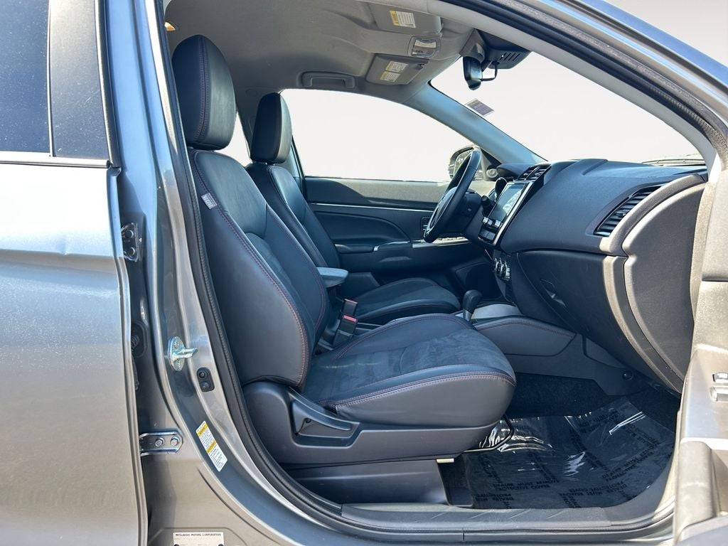 2025 Mitsubishi Outlander Sport 2.0 SE