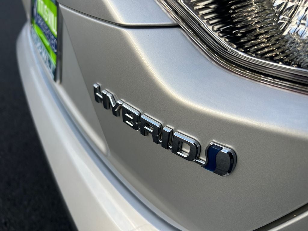 2022 Toyota Corolla Hybrid LE