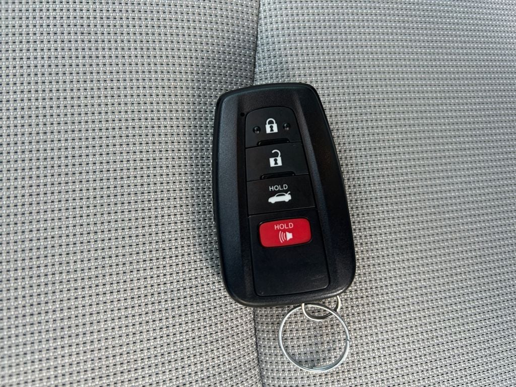 2022 Toyota Corolla Hybrid LE