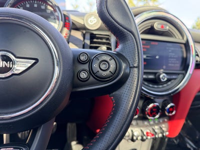 2016 MINI John Cooper Works Base