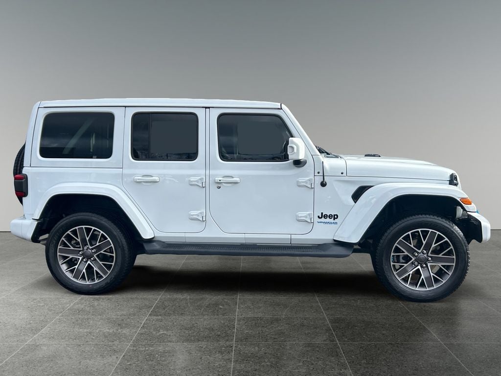 2022 Jeep Wrangler Unlimited Sahara High Altitude 4xe