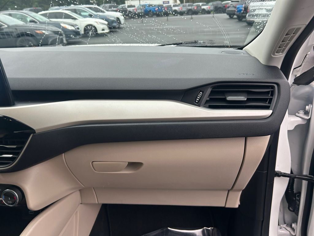 2022 Ford Escape SE Hybrid