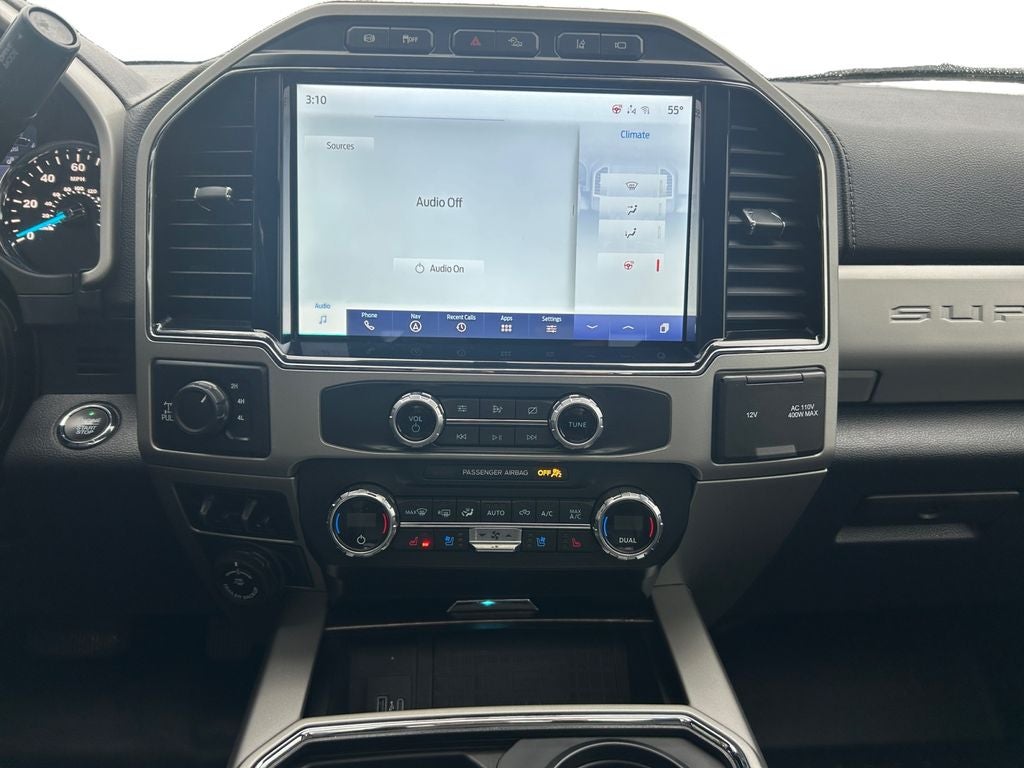 2022 Ford F-350SD Lariat