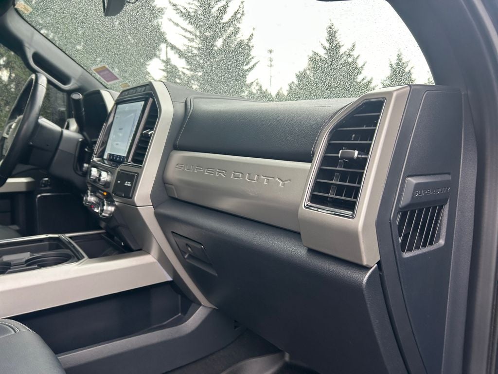 2022 Ford F-350SD Lariat