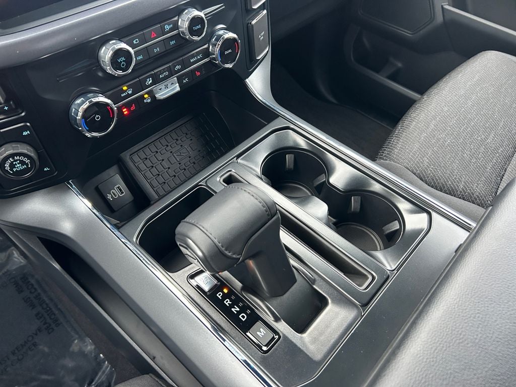 2025 Ford F-150 XLT Hybrid