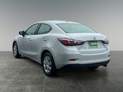 2020 Toyota Yaris L