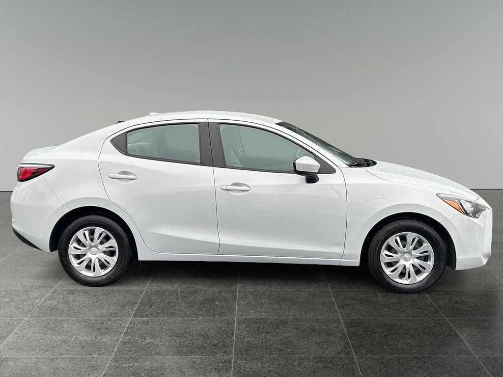 2020 Toyota Yaris L